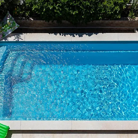 公寓 1 Bedroom Awesome In 德拉马利