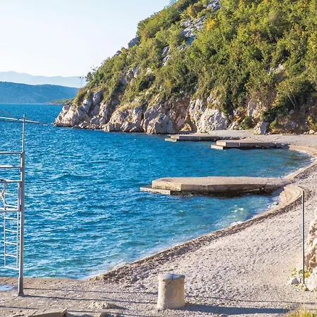 公寓 1 Bedroom Awesome In